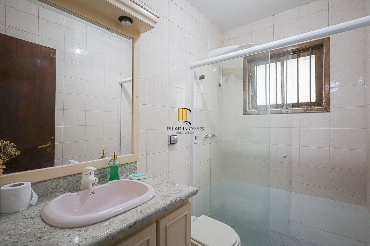 Casa, 3 dormitórios, 2 Suítes,  293,20m², Bairro Bela Vista, Porto Alegre