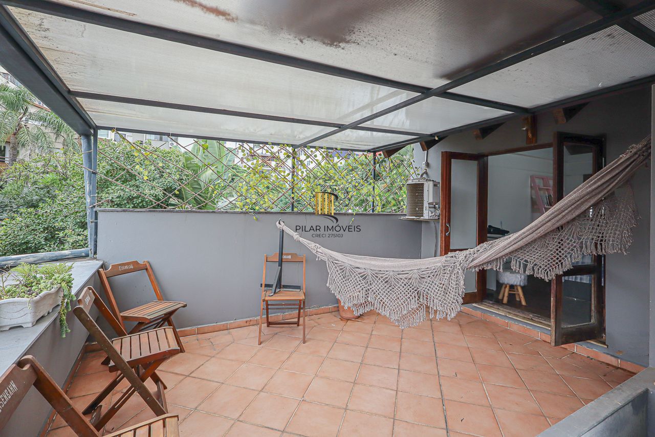 Casa, 3 dormitórios, 2 Suítes,  293,20m², Bairro Bela Vista, Porto Alegre