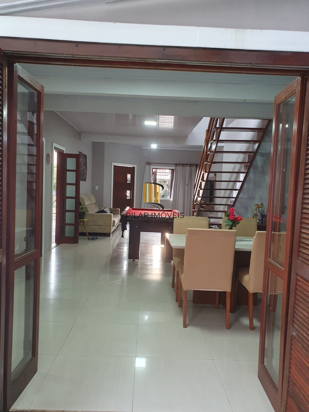 Casa, 3 Dormitórios, 2 Banheiros, 180m², Bairro Estância Velha, Canoas