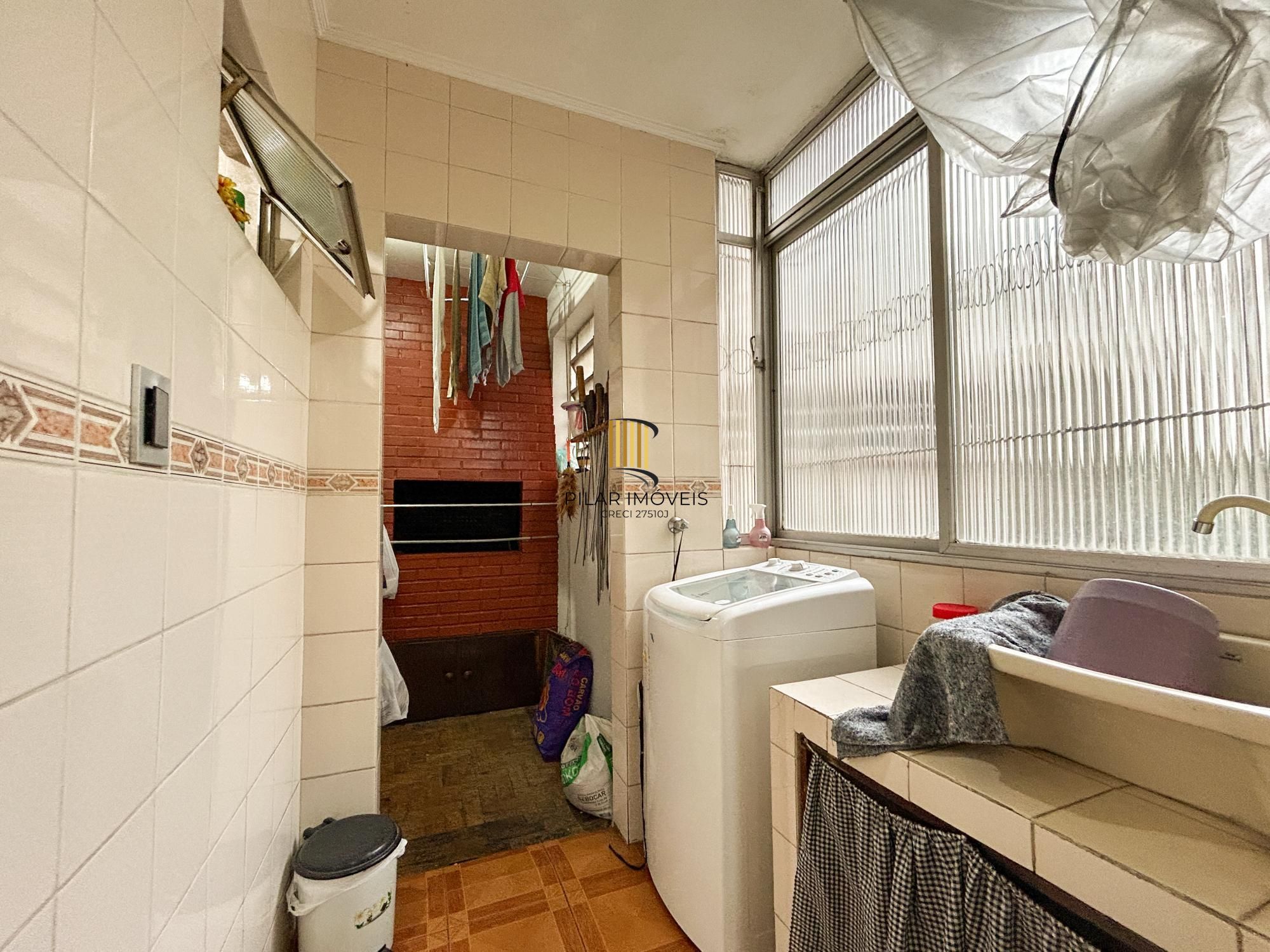 Apartamento de 3 dormitórios à Venda na Rua Dona Leopoldina.