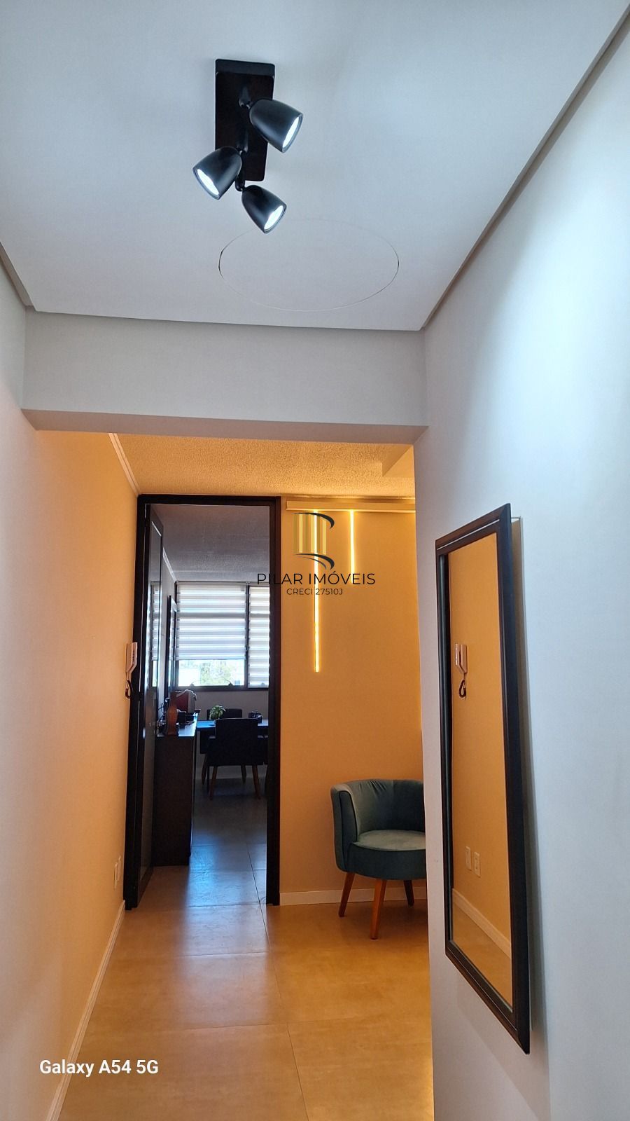 Sala I Semimobiliada no Park Offices Menino Deus