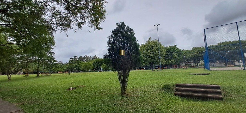 Casa 4 dormitórios no bairro Jardim Itu
