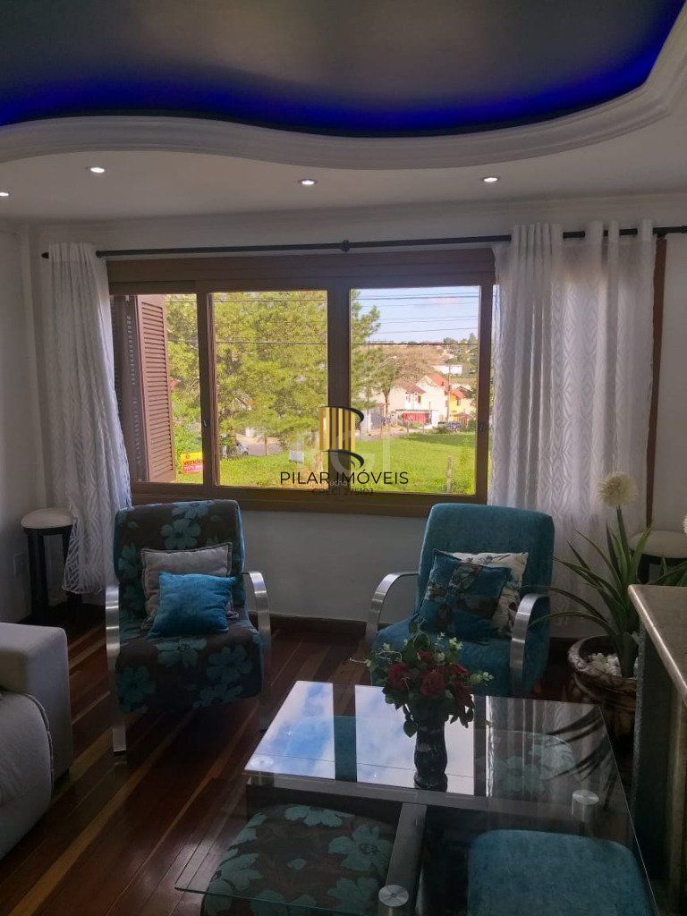 Casa Condominio para Venda - 237.24m², 3 dormitórios, sendo 1 suites, 2 vagas - Alto Petrópolis