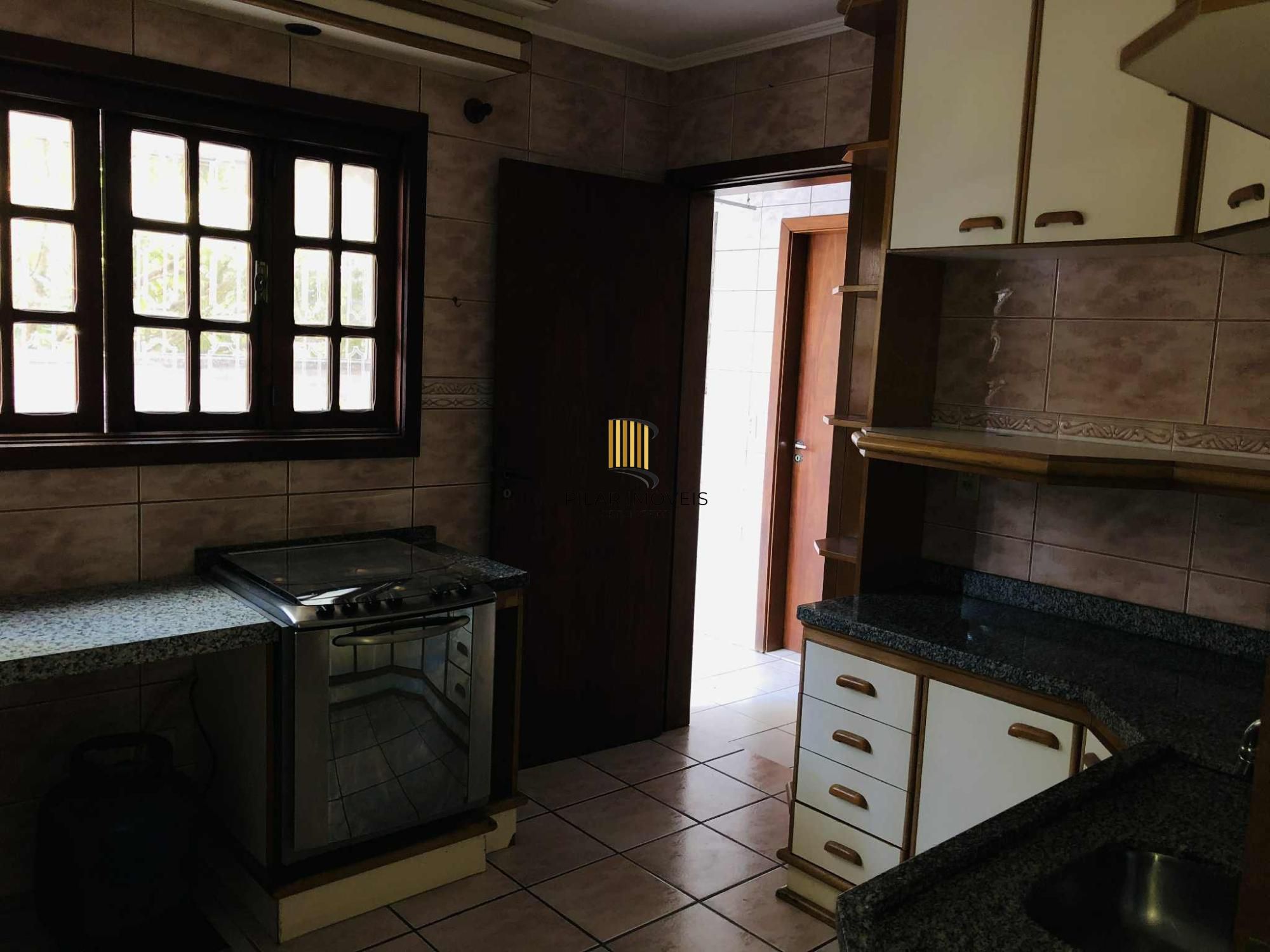 Apartamento Amplo e Pronto para Morar no Bairro Floresta – Porto Alegre