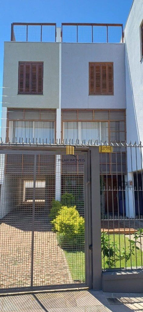 Sobrado 2 dormitórios no bairro Jardim Sabará