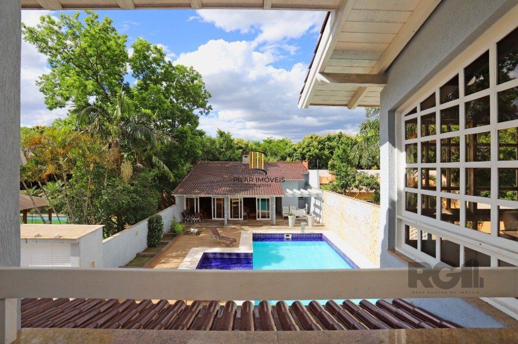 Casa 04 suítes no Bairro Ipanema em Porto Alegre