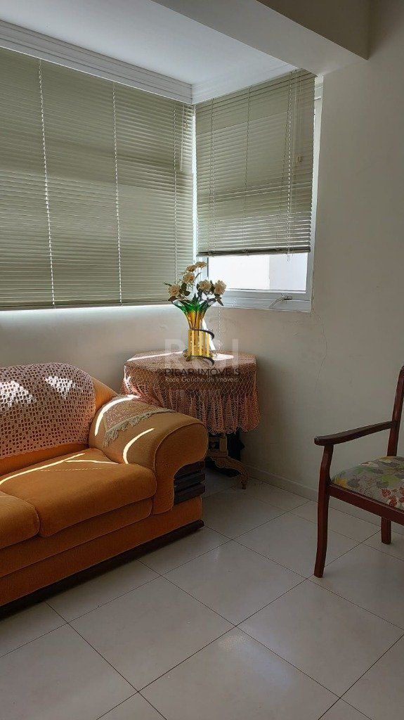 Apartamento 3 dormitórios no bairro Menino Deus