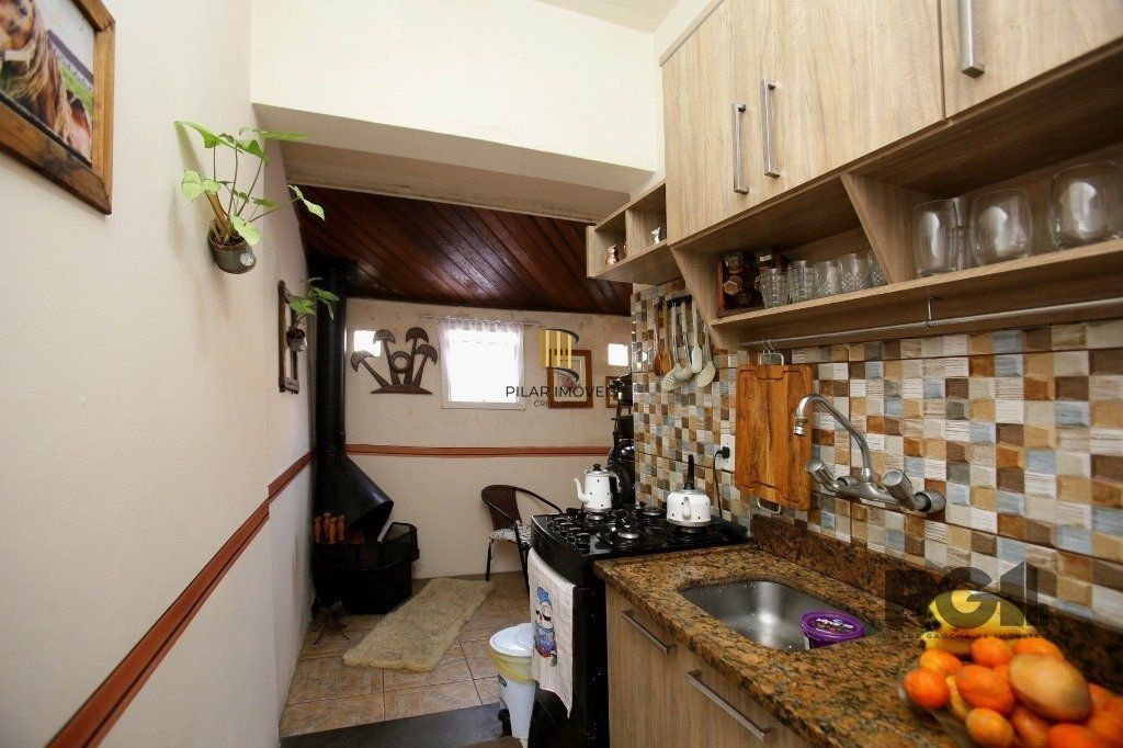 Casa para Venda - 70m², 3 dormitórios, 2 vagas - Jardim Leopoldina