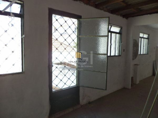 Casa para Venda - 150m², 3 dormitórios, 2 vagas - Santana