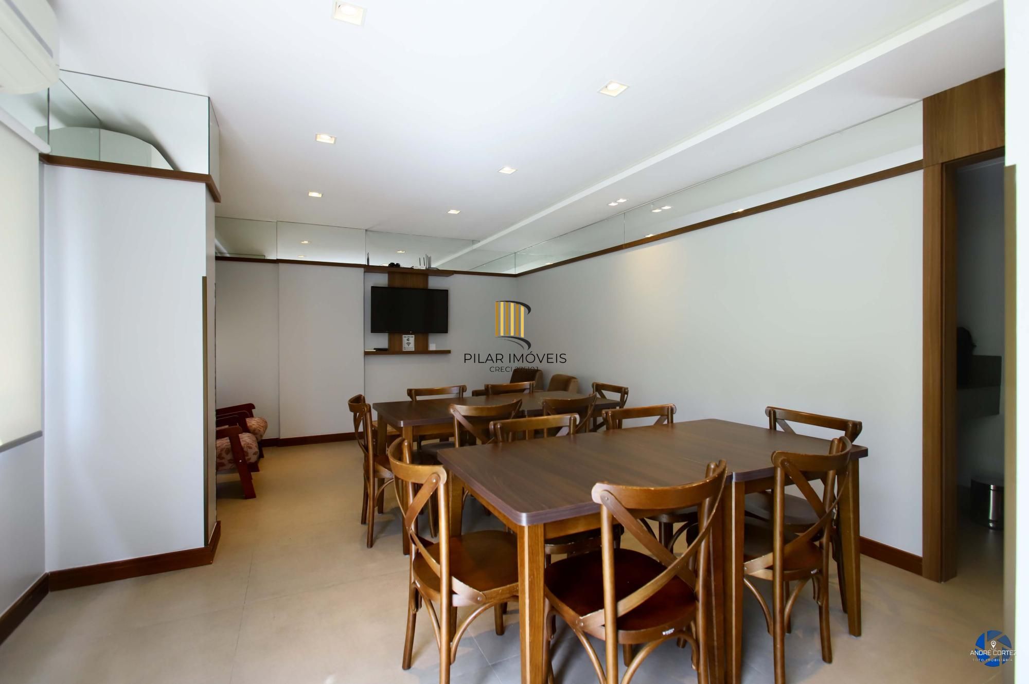 Apartamento 2 dormitórios no bairro Jardim Carvalho