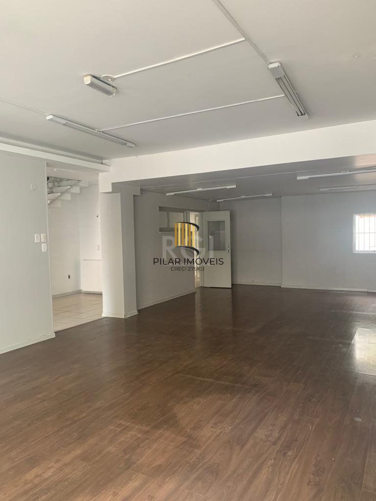 Casa Comercial no bairro Floresta