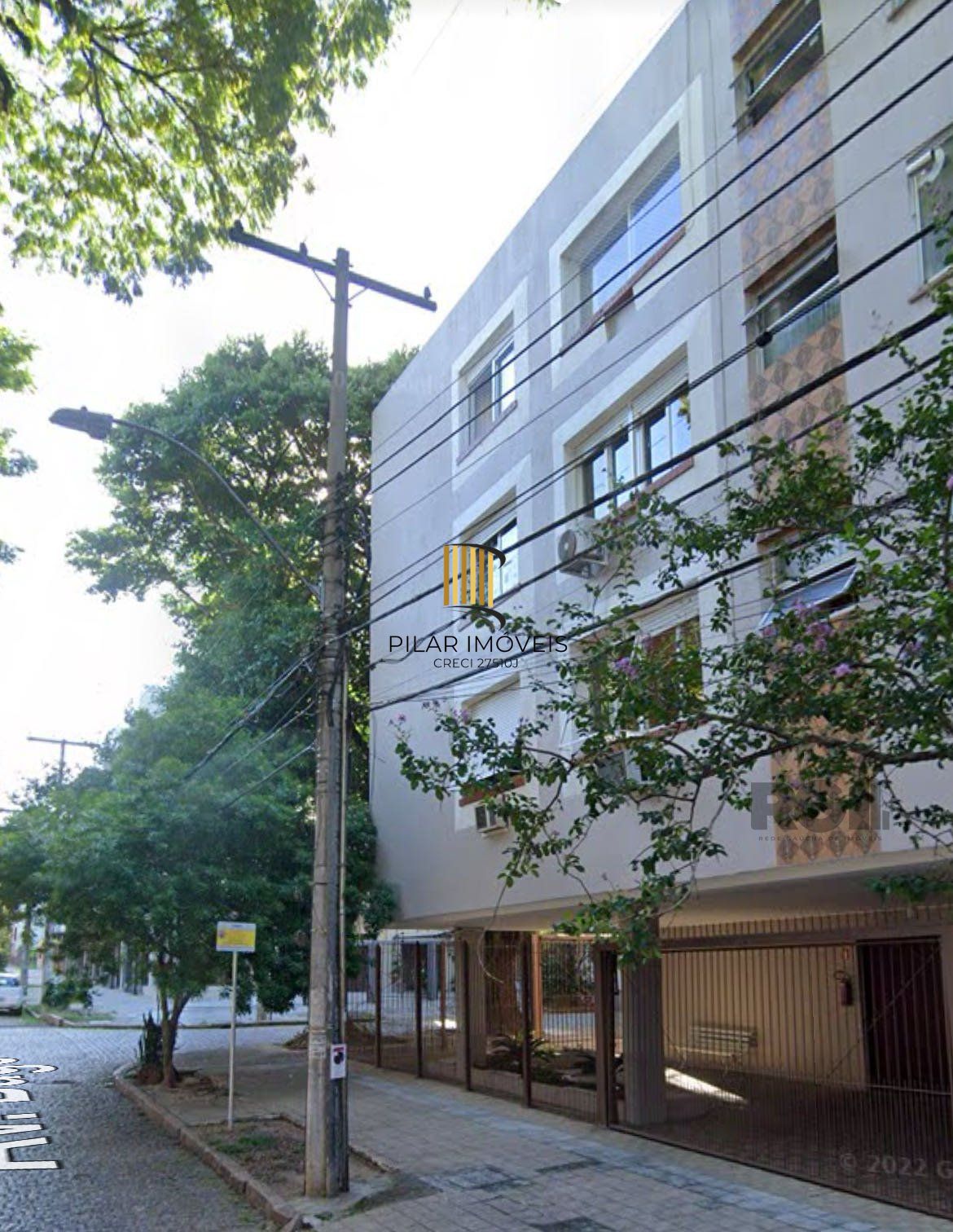 Apartamento 2 dormitórios, sendo 1 suíte, 72 m² de área privativa e 2 vaga(s) de garagem. Localizado na Rua/Av. Bagé, no bairro Petrópolis em Porto Alegre.