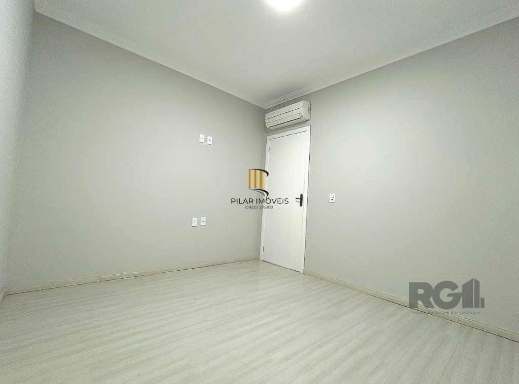 Vendo casa 03 dormitório no Parque da Matriz em Cachoeirinha - RS.