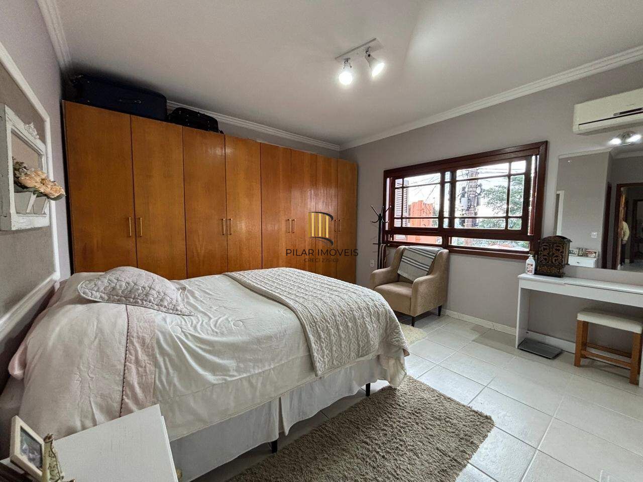 Casa 03 dormitorios Viamão