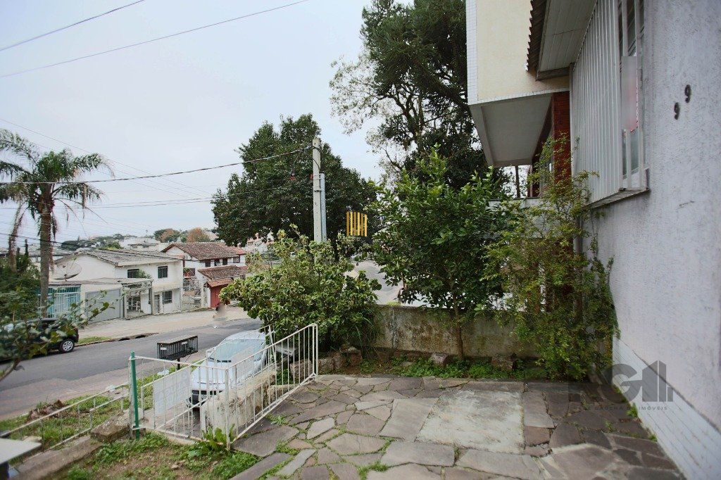 Casa 2 dormitórios no bairro Chácara das Pedras