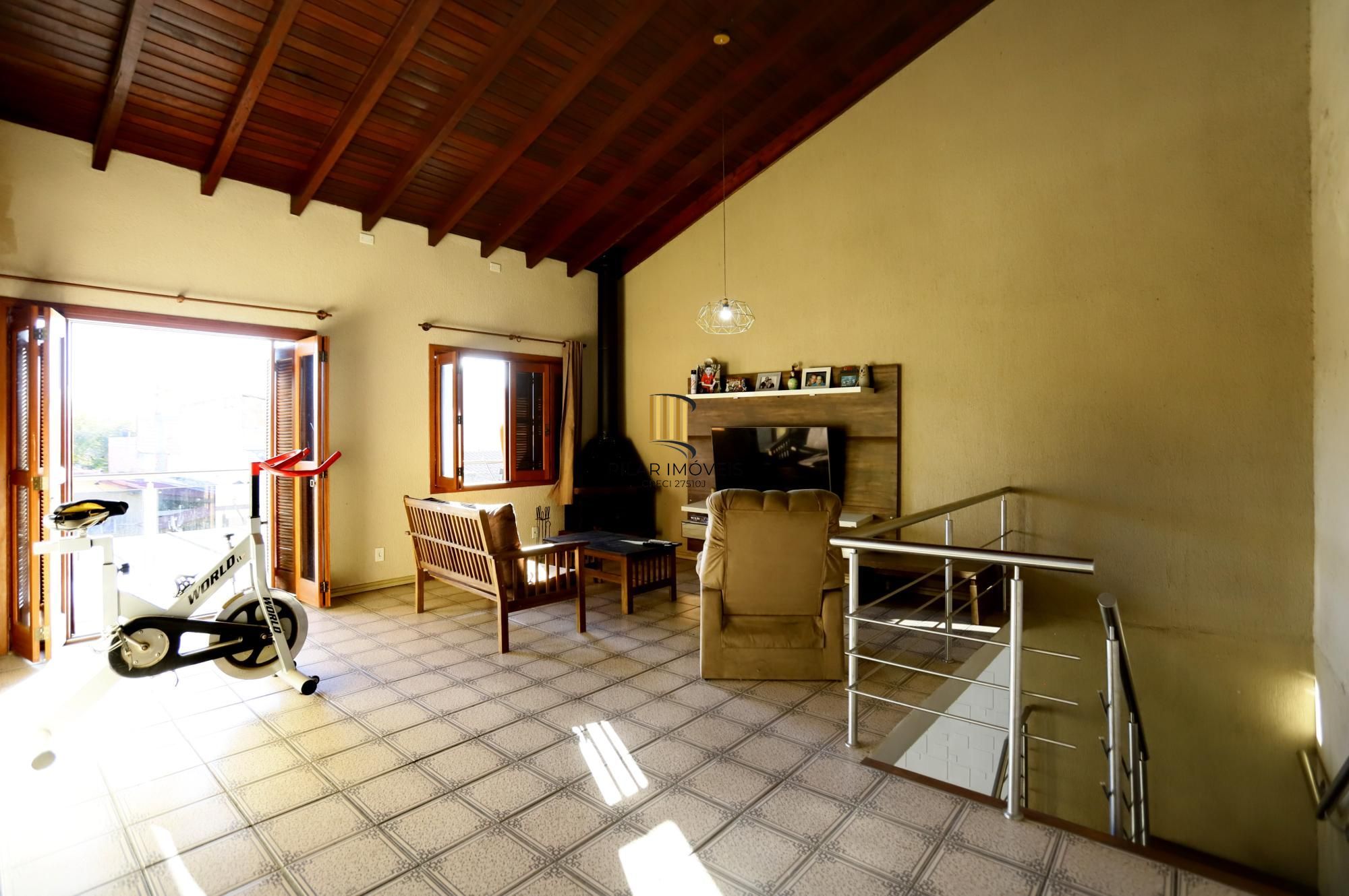 Casa 2 dormitórios no bairro Harmonia