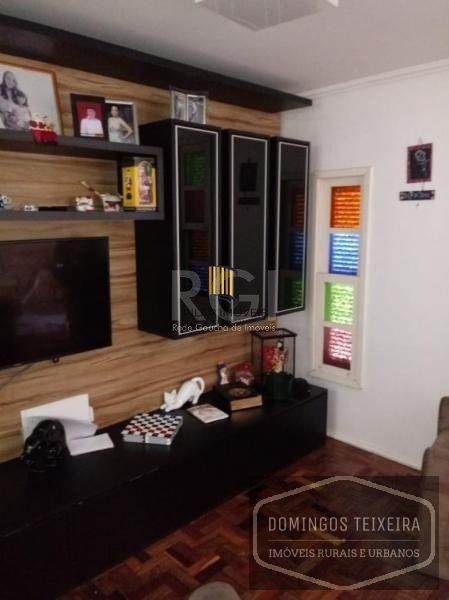 Casa para Venda - 300m², 3 dormitórios, 2 vagas - Jardim Leopoldina
