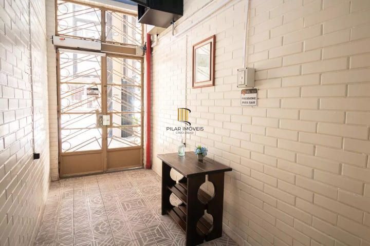 Apartamento 01 dormitório em andar alto