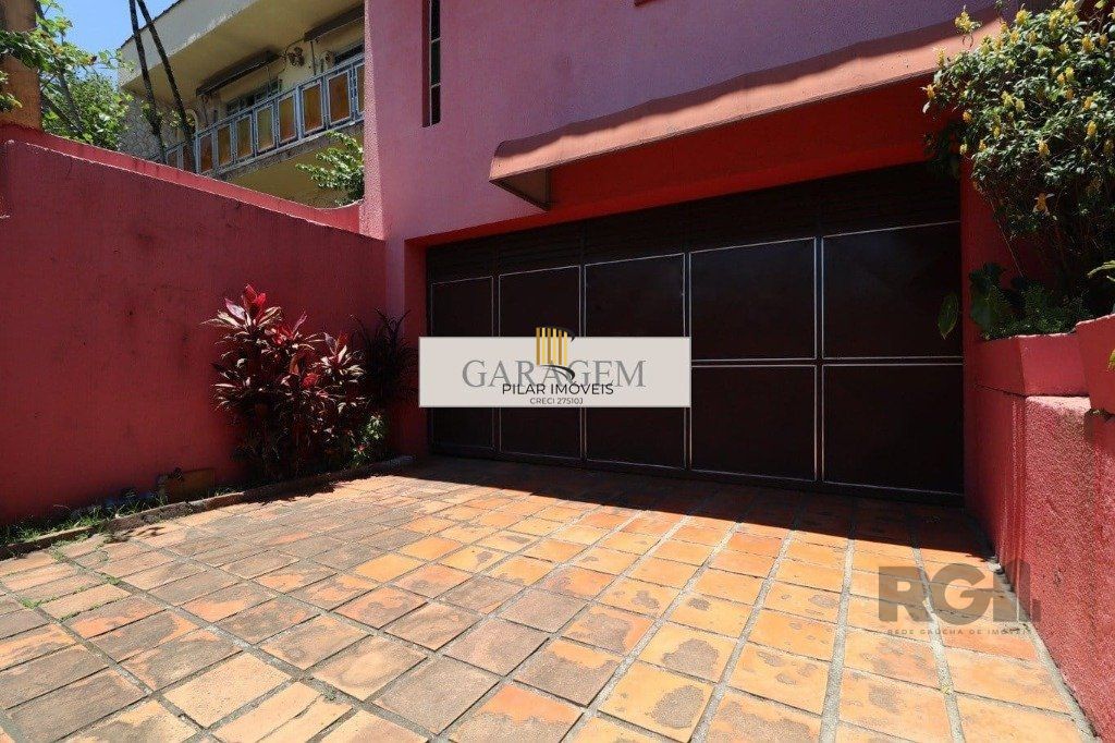 Casa 3 dormitórios no bairro Cristo Redentor