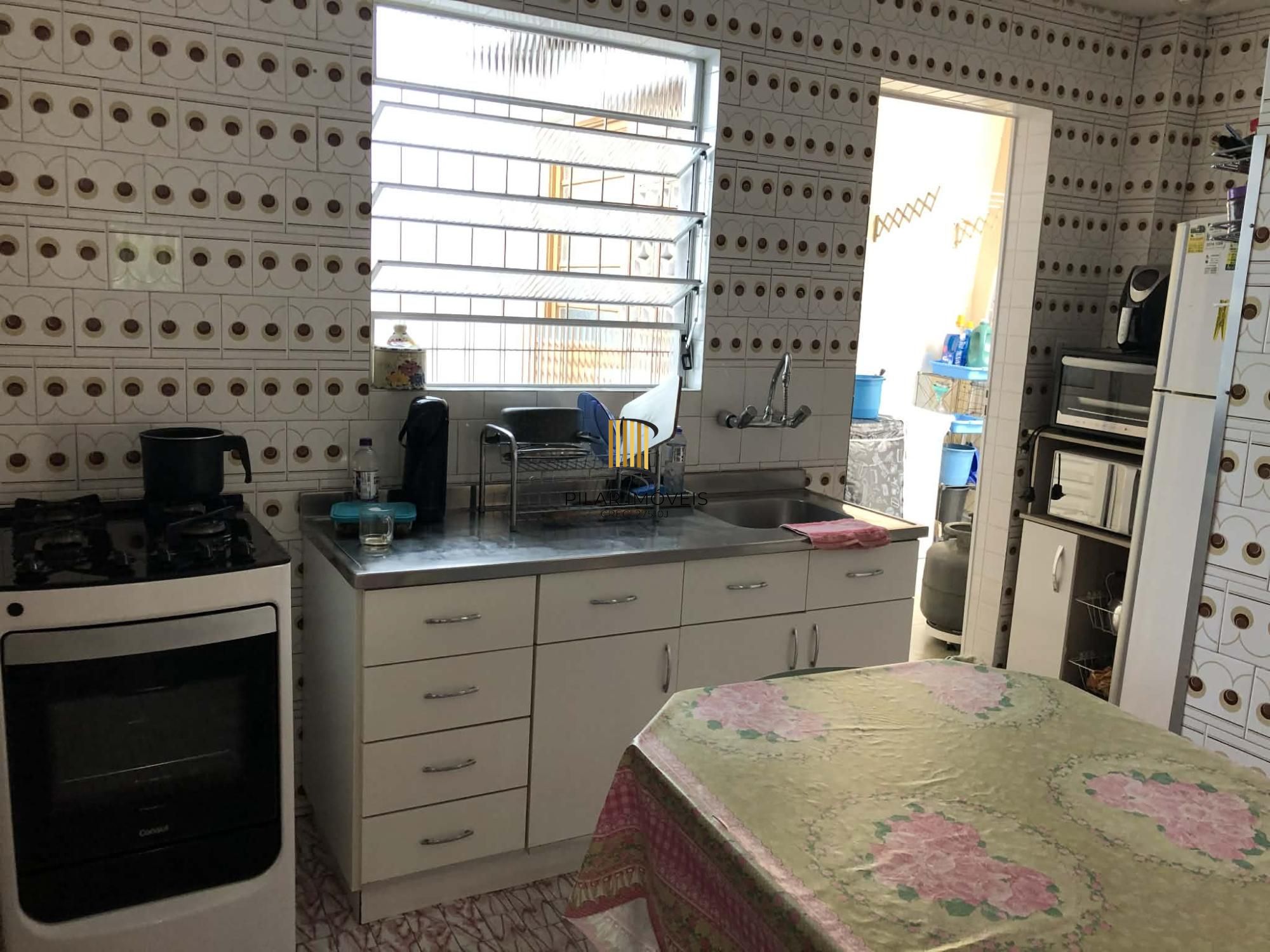 casa sobrado com lojas