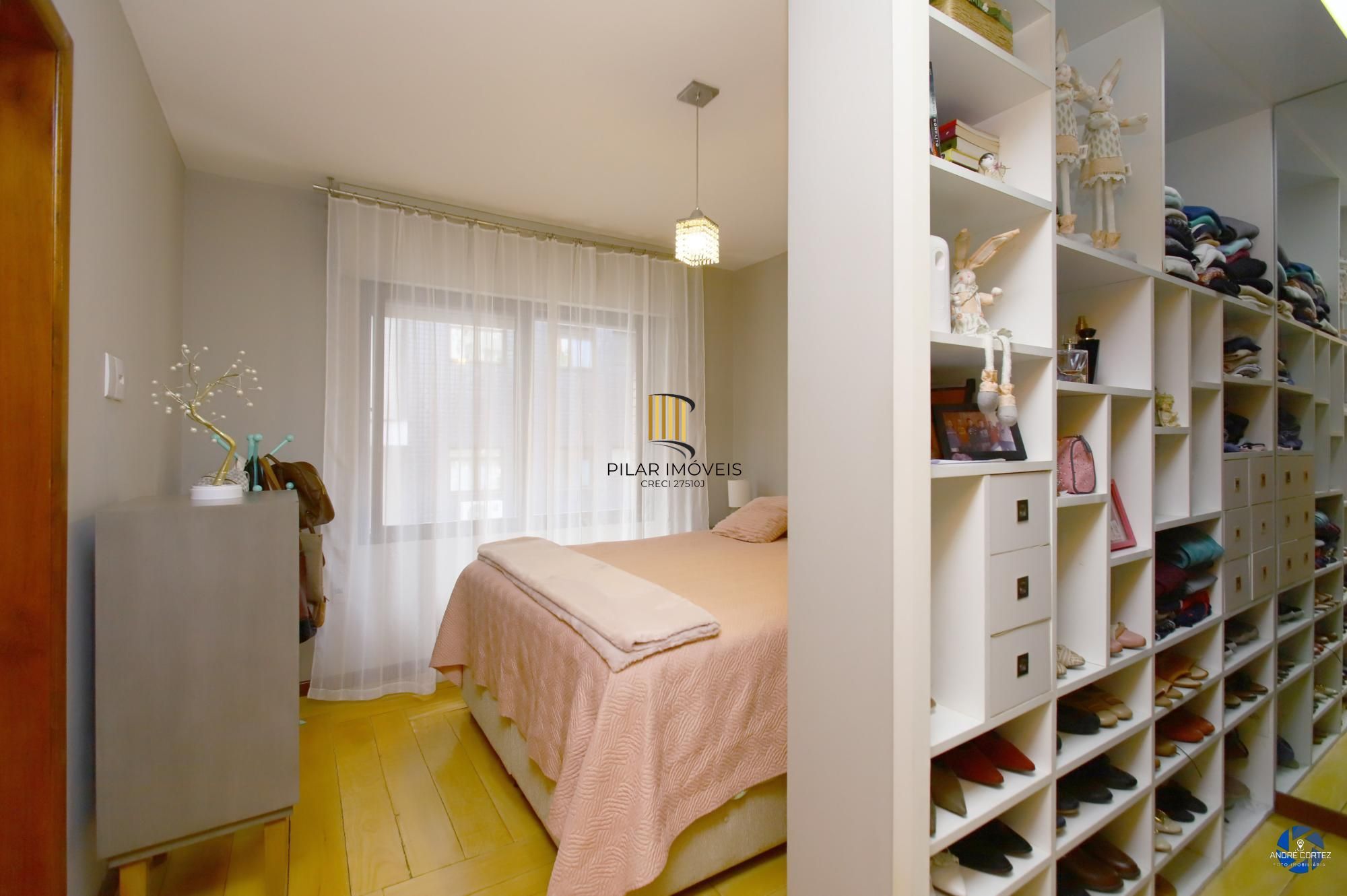 Apartamento 2 dormitórios no bairro Mont Serrat