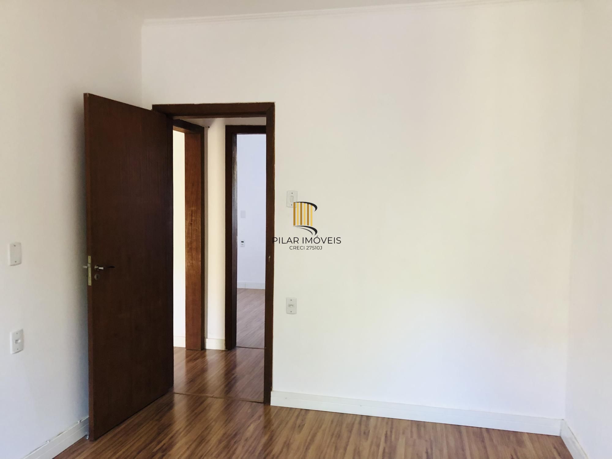 Apartamento 02 dormitorios Bairro Floresta