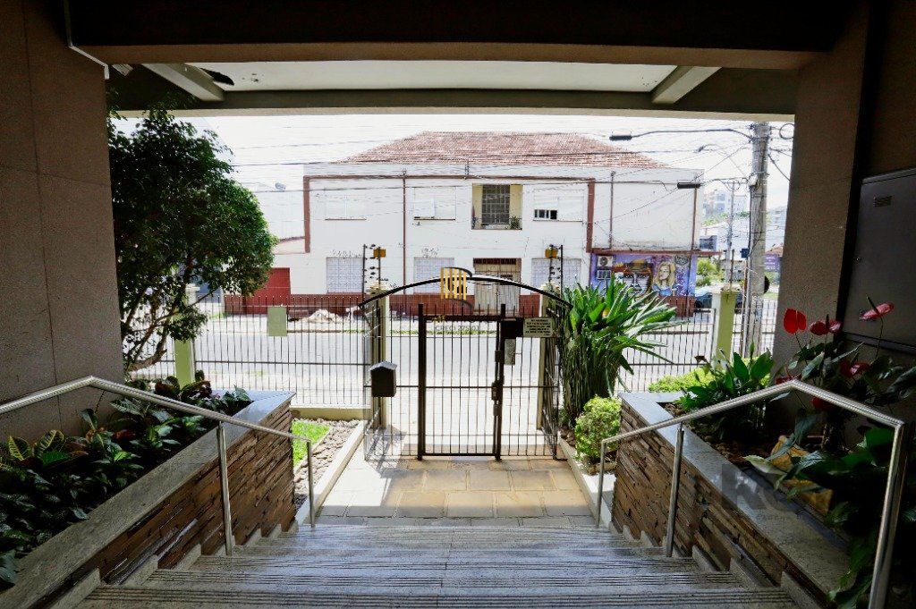 Apartamento 2 Dormitório(s) Bairro Passo da Areia