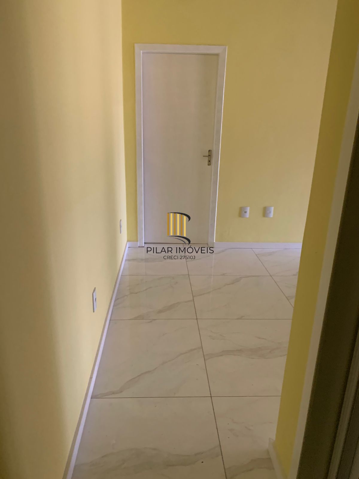 Casa para Venda - 55m², 3 dormitórios, 2 vagas - Rio Branco
