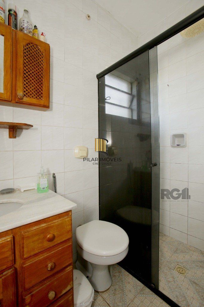 Casa 4 Dormitório(s) Bairro Sarandi
