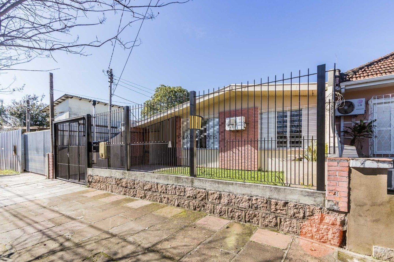 casa 03 dormitorios com suite - Pilar Imóveis