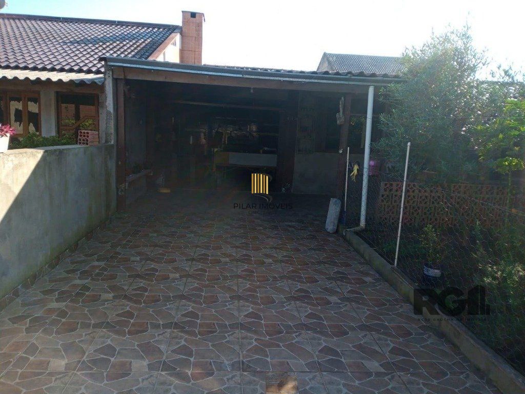 Casa para Venda - 69.98m², 2 dormitórios, 4 vagas - Jardim Dos Lagos 1