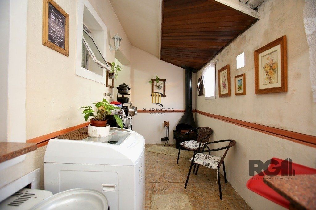 Casa para Venda - 70m², 3 dormitórios, 2 vagas - Jardim Leopoldina