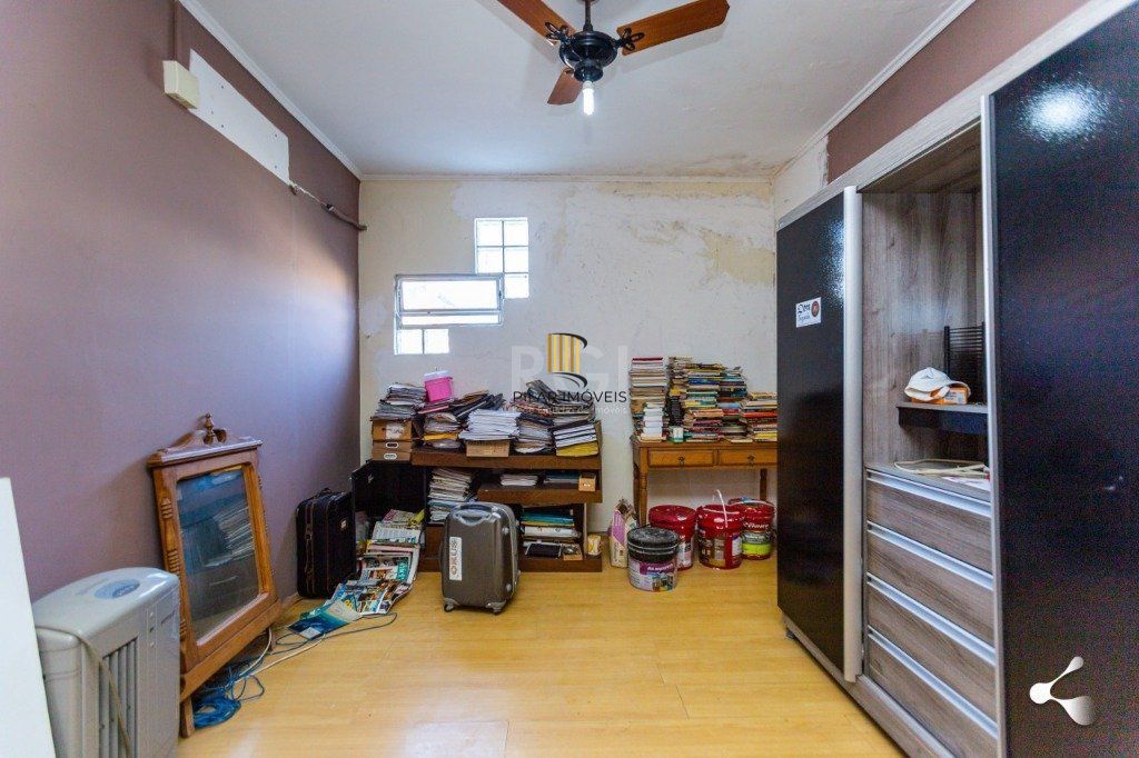 Casa para Venda - 500m², 3 dormitórios, sendo 3 suites, 4 vagas - Vila Ipiranga
