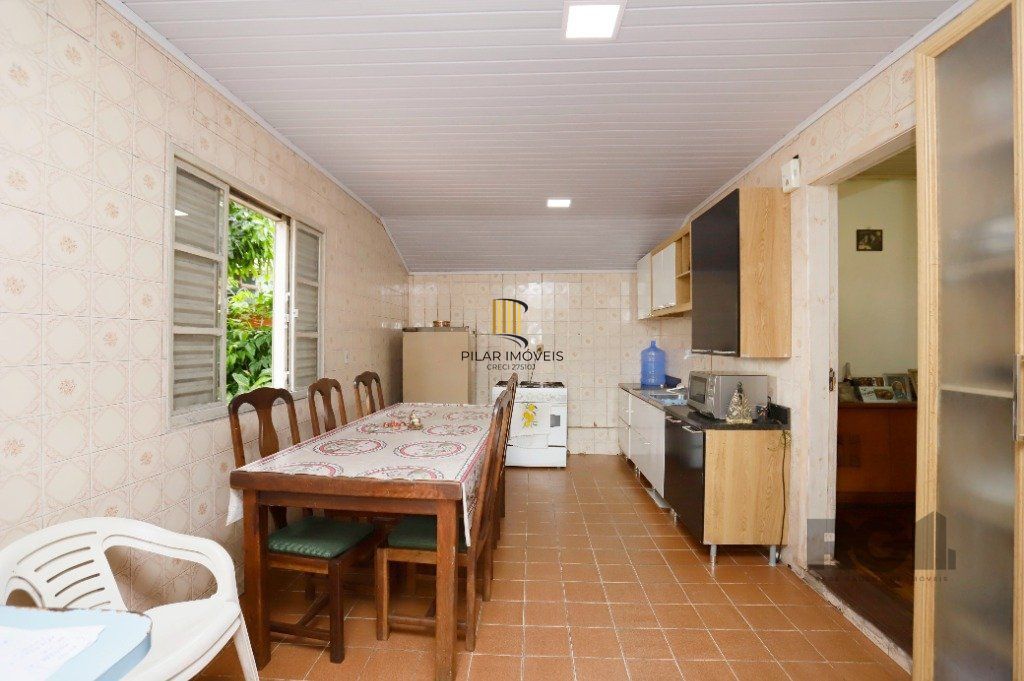 Casa 3 dormitórios no bairro Sarandi