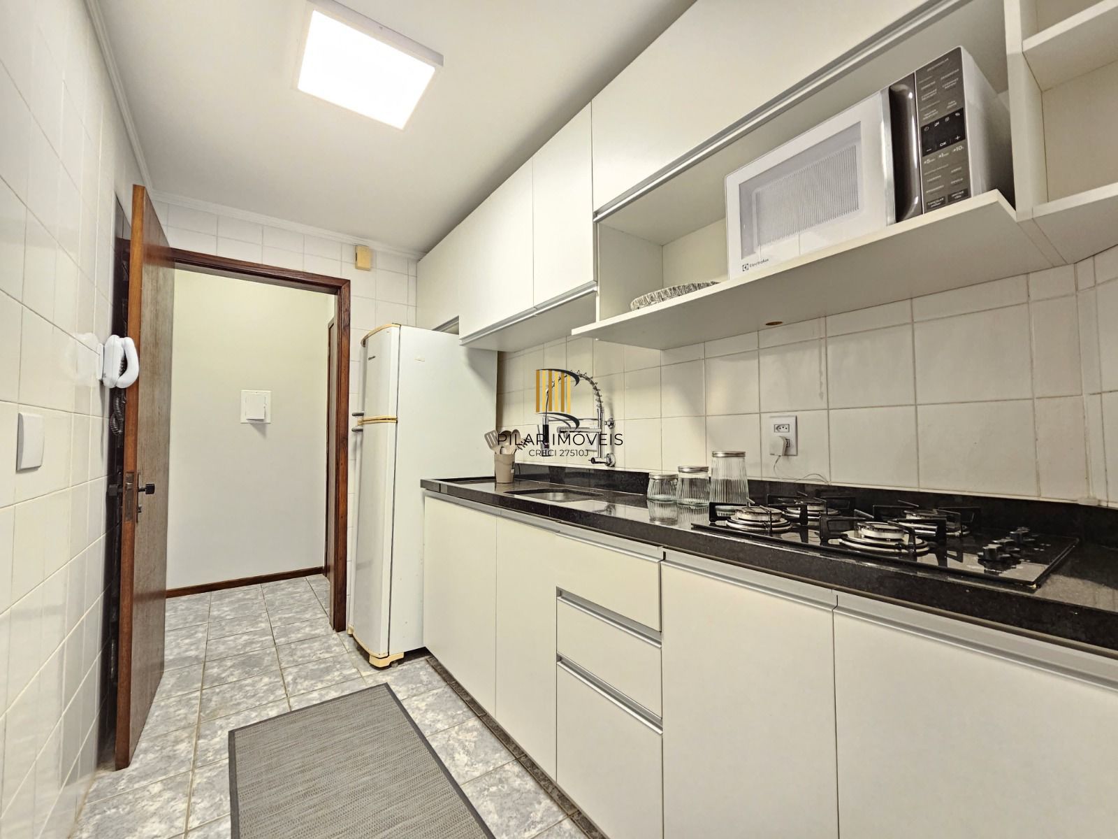 Apartamento, 02 Dormitórios, 01 Banheiro, 63.93m², Capão da Canoa - RS