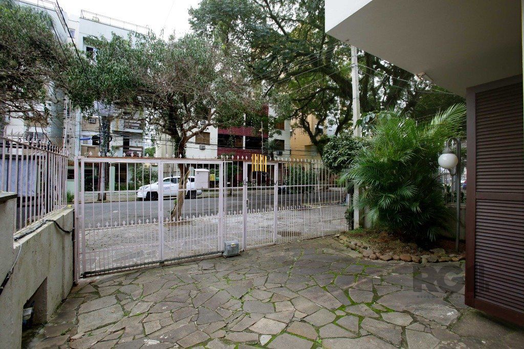 Casa 3 Dormitório(s) Bairro Petrópolis