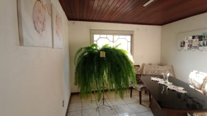 Vende sobrado Espaçoso e Aconchegante em Canoas, RS