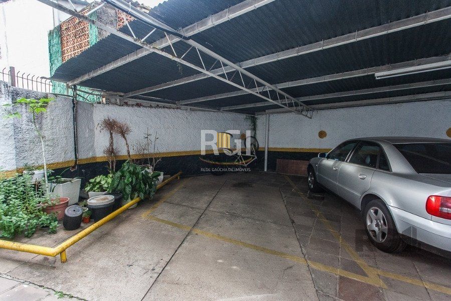 Apartamento 03 dormitórios Bairro Floresta