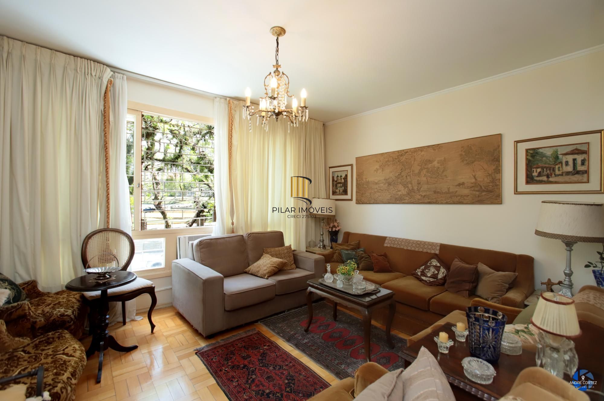 No Moinhos de Vento 03 dormitórios com 01 vaga