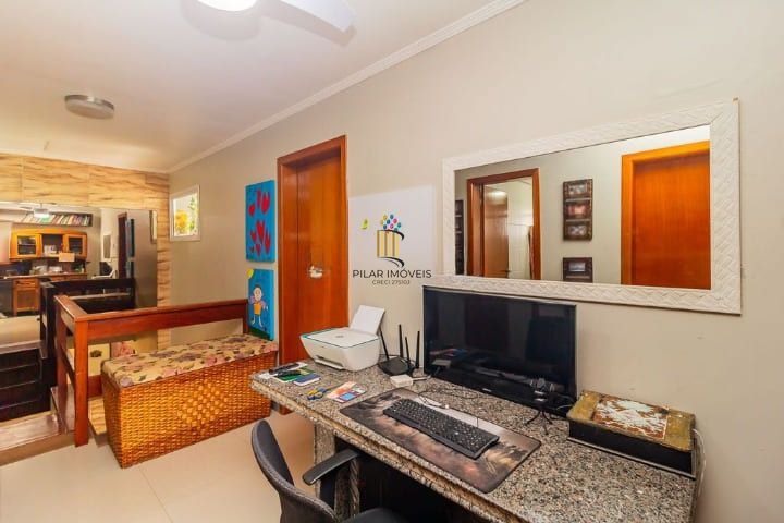 Casa de Condomínio 3 dormitórios no bairro Mário Quintana