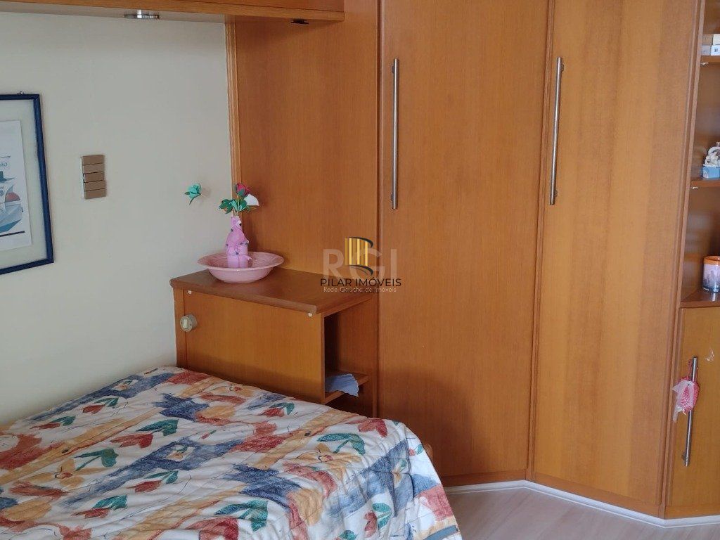 Apartamento para Venda - 118.1m², 3 dormitórios, sendo 1 suites, 1 vaga - Centro