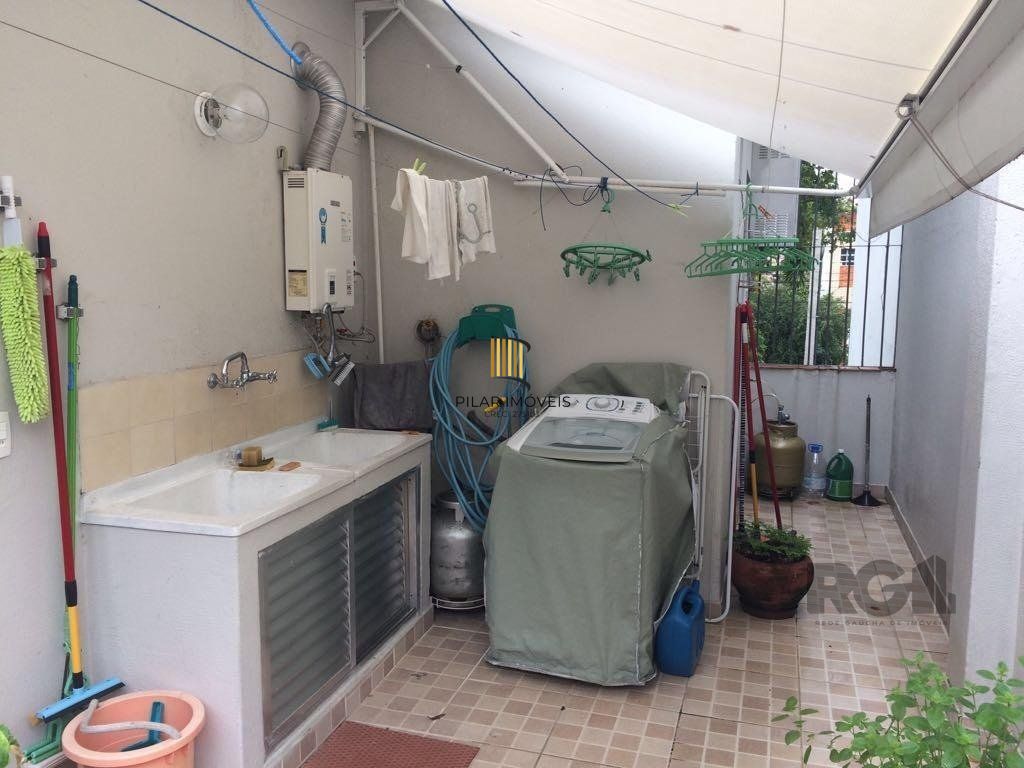Sobrado 6 dormitórios no bairro São Geraldo