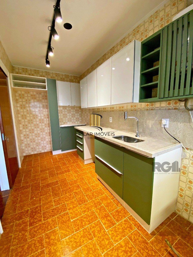 Apartamento para Venda - 92.56m², 2 dormitórios, 1 vaga - Menino Deus