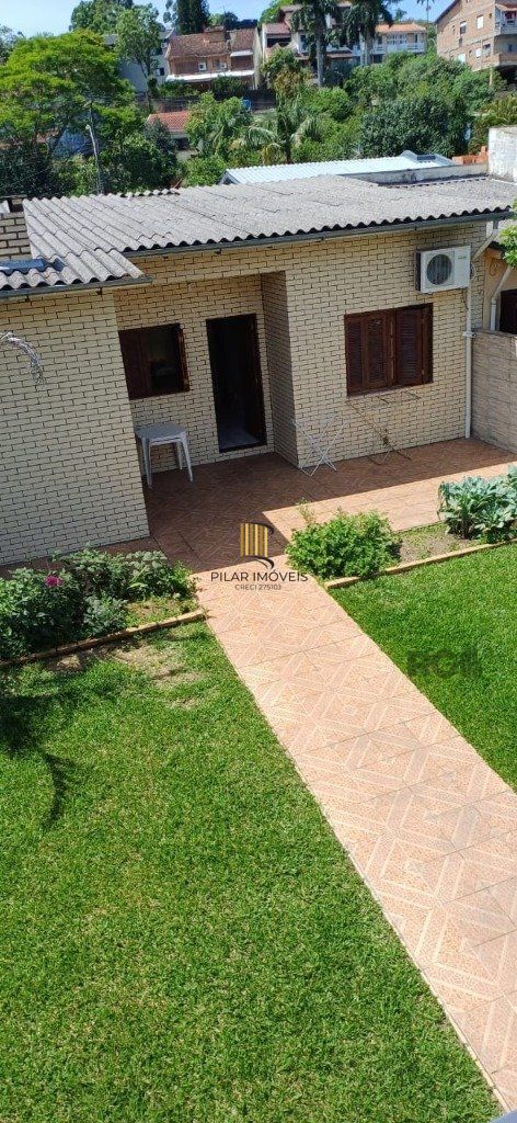 Casa 3 dormitórios no bairro Jardim Sabará