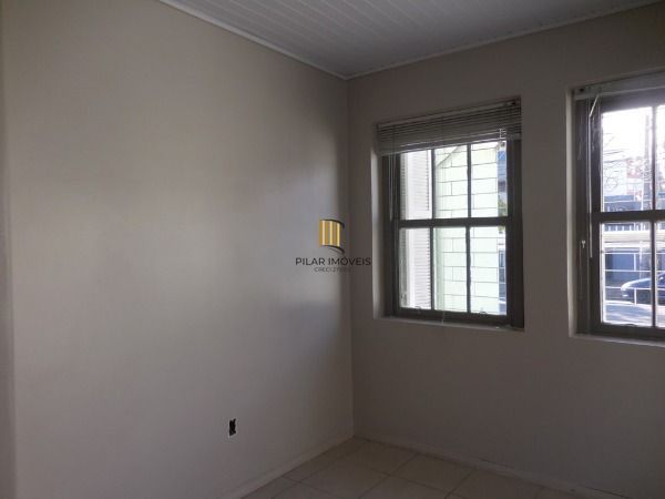 Casa Comercial para Venda - 210m², 0 dormitórios, 5 vagas - Floresta