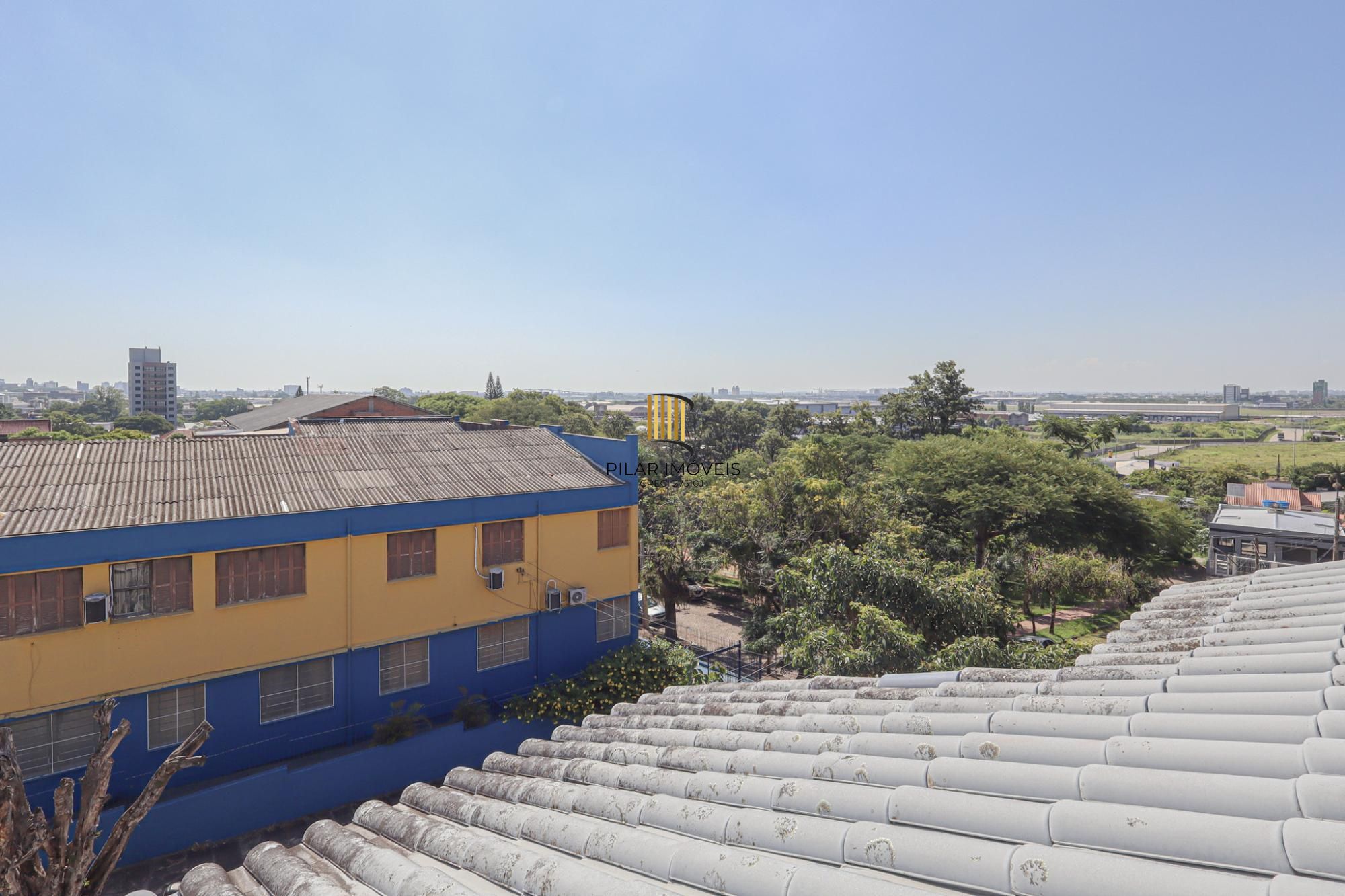 Residência de luxo ! Impecável.. 04 dormitórios , piscina / estuda dação