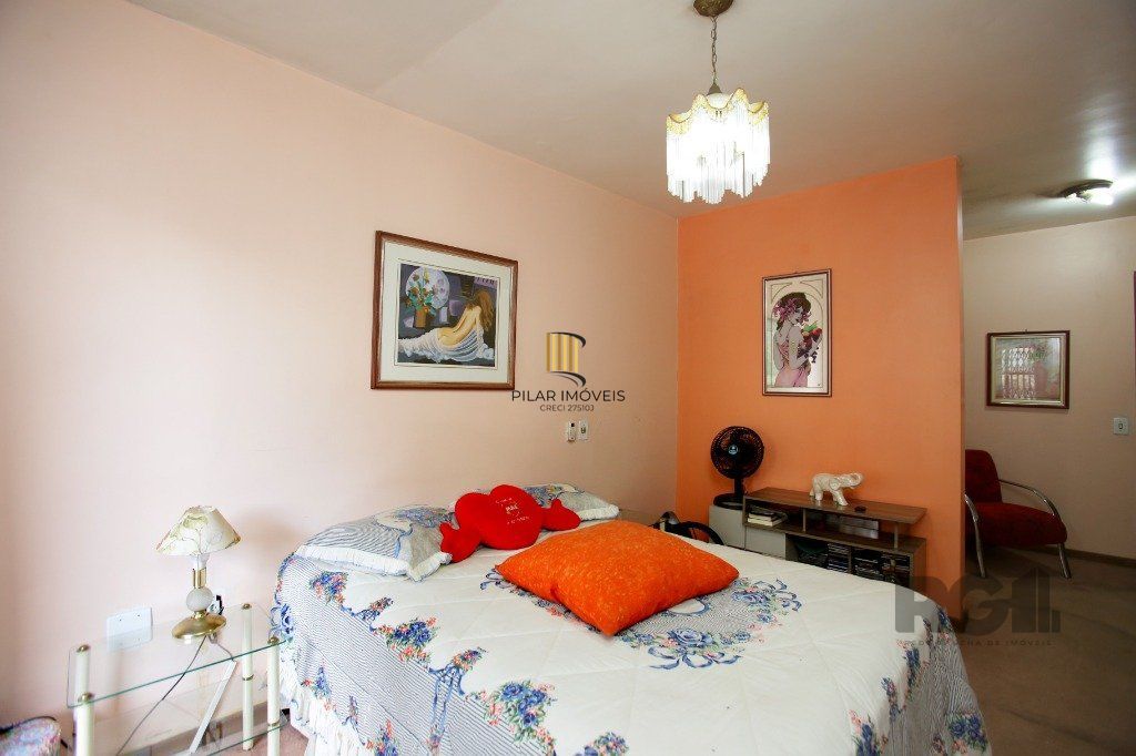 Casa 3 Dormitório(s) Bairro Petrópolis
