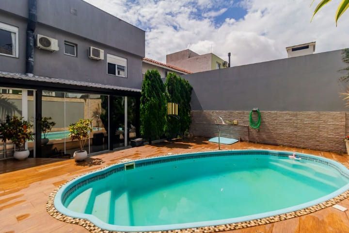 Casa de Condomínio 3 dormitórios no bairro Mário Quintana