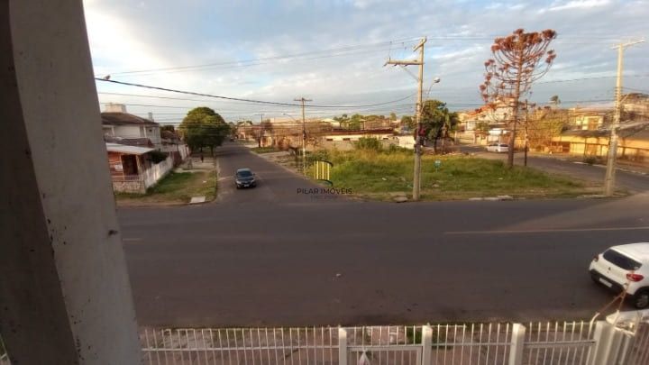 Vende sobrado Espaçoso e Aconchegante em Canoas, RS