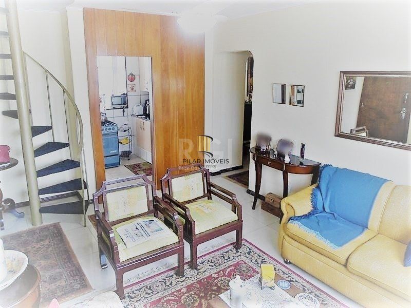Cobertura para Venda - 166m², 3 dormitórios, sendo 1 suites, 1 vaga - Menino Deus